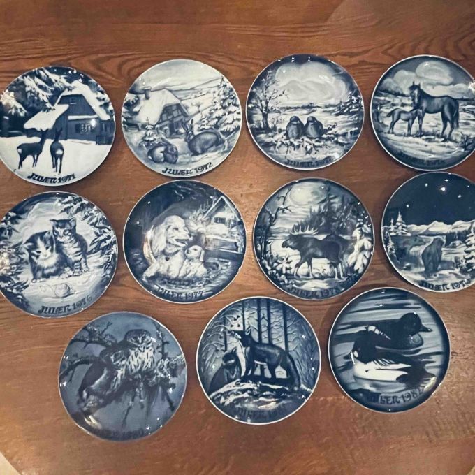 Set med 11 st tallrikar fr Royal Heidelberg