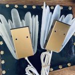 Paret vägglampor glas