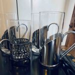 Set med 6 glas med hållare