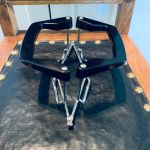 Hållare ugnsform utfällbar