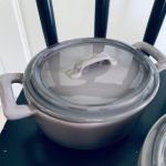 Paret keramikformar med lock