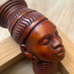 Handsnidad träkork - Afrikansk Kvinna