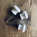 Set med 3 knoppar keramik blommor