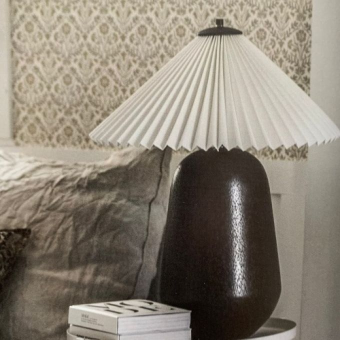 Lampfot Naomi - 2 färger