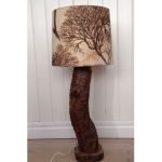 Bordslampa Trästam - Ny el!