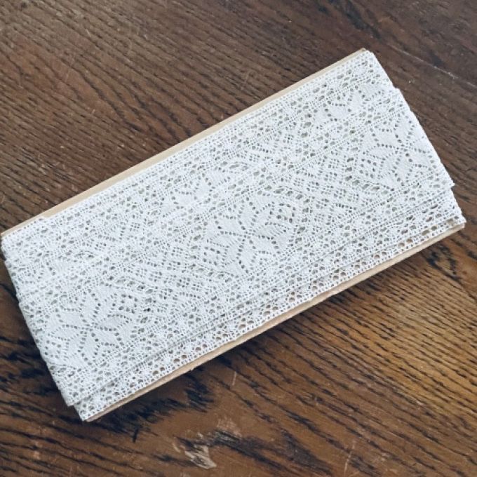 Slät spets 4,64 meter