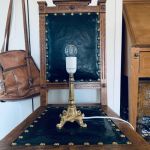 Bordslampa guldmålad