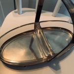 Metallställ m glasinsatser - fr 1928.