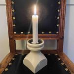 Ljusstake trä crèmevit