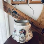 Kruka Vas med metallhandtag