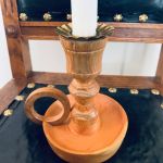 Träljusstake med metallinlägg