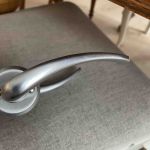 Handtag inomhus - med många delar