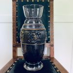 Hög nysilvervas med glasinsats