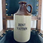 Flaska Karaff keramik "Rent Vatten" - Pearson's of Chesterfield