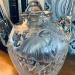 Glasvas med glashandtag