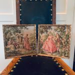 Paret tavlor med målad träram