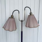 Gripsholm 2-armad golvlampa - 4 färgkombinationer