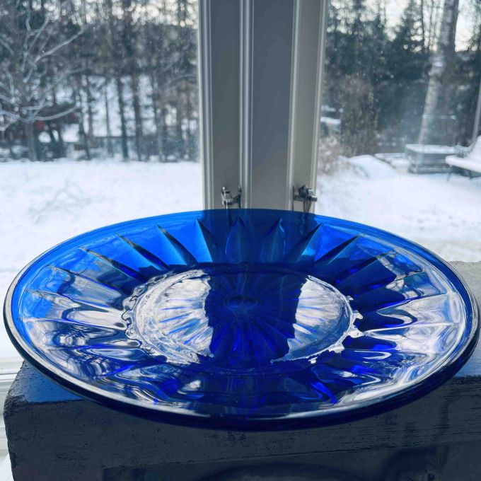 Stort koboltblått glasfat