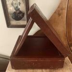 Antik rakspegel med låda