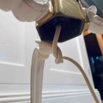 Golvlampa 2 armar vit och mässing