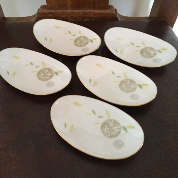 Set med 5 st småfat 50-tal