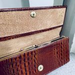 Kuvertväska ormskinnsimitation