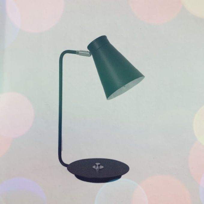 Skrivbordslampa Bevan