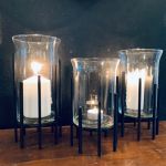 Set med 3 ljuslyktor med gjutjärnshållare