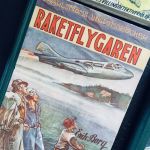 Set med 4 äldre charmiga pojkböcker