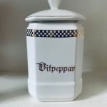 Paret kryddburkar porslin