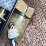 Paret vägglampor mässing glas 60-tal