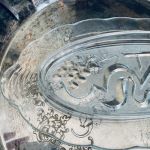 Ovalt glasfat art deco