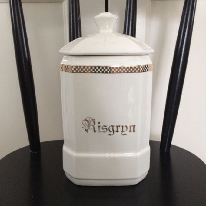 Porslinsburk Risgryn