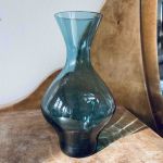 Grönblå glasvas