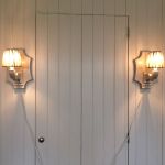 Paret lampetter gråmålade