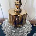 Paret fönsterlampor i glas