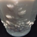 Skål på fot med lock