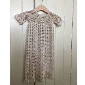 Handvirkad Dopklänning