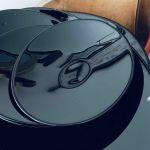 Pond Plate Black- Ingegerd Råman för Orrefors