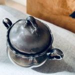 Sockerskål porslin metallfärgad