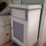 Tvättkommod / Nattduksbord