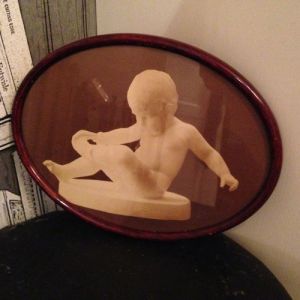 Tavla motiv skulptur