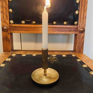 Liten mässingsljusstake