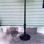 Golvlampa trä antik skärm - 2 ljuskällor