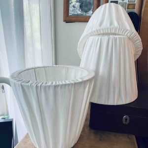 Set med tre skärmar med toppringfäste