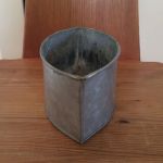 Litet ytterfoder i plåt