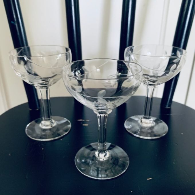 Set med 3 likörglas