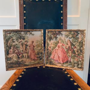 Paret tavlor med målad träram