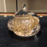 Glaskonst Brevtyngd Snäckformad