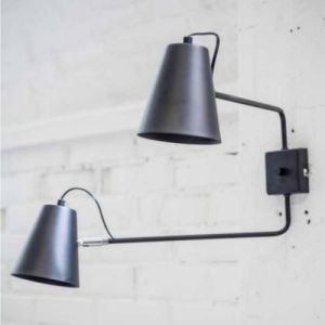 Zenzi Wall 2-armad Vägglampa - 2 färger